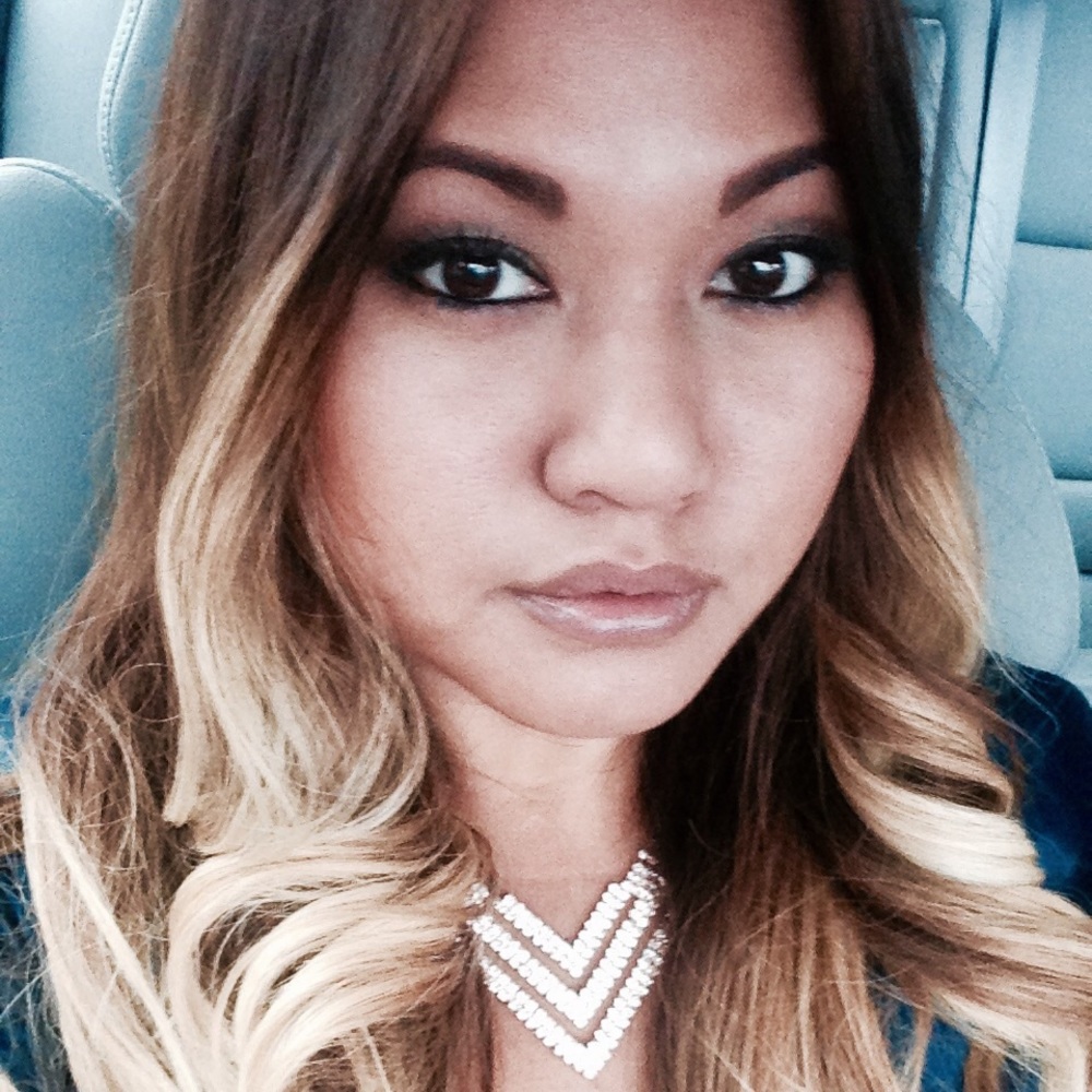 Meet your Posher, Dena